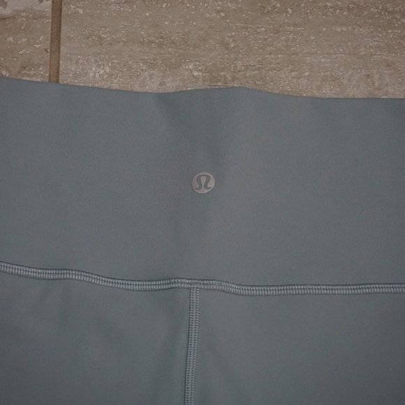 Lululemon Wunder Under High Rise Legging  Womens Size 8 Color Blue Cast - Picture 4 of 6